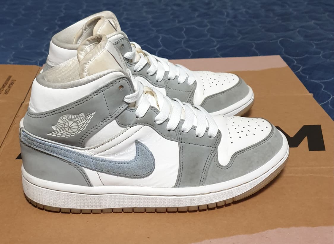 나이키 조던1 미드 울프 그레이 (230) 상품이미지3