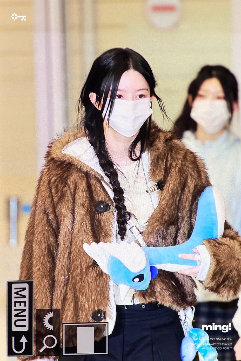 (아일릿 민주 착용) 글로니 GLOWNY 무어 리버시블 퍼자켓 상품이미지2