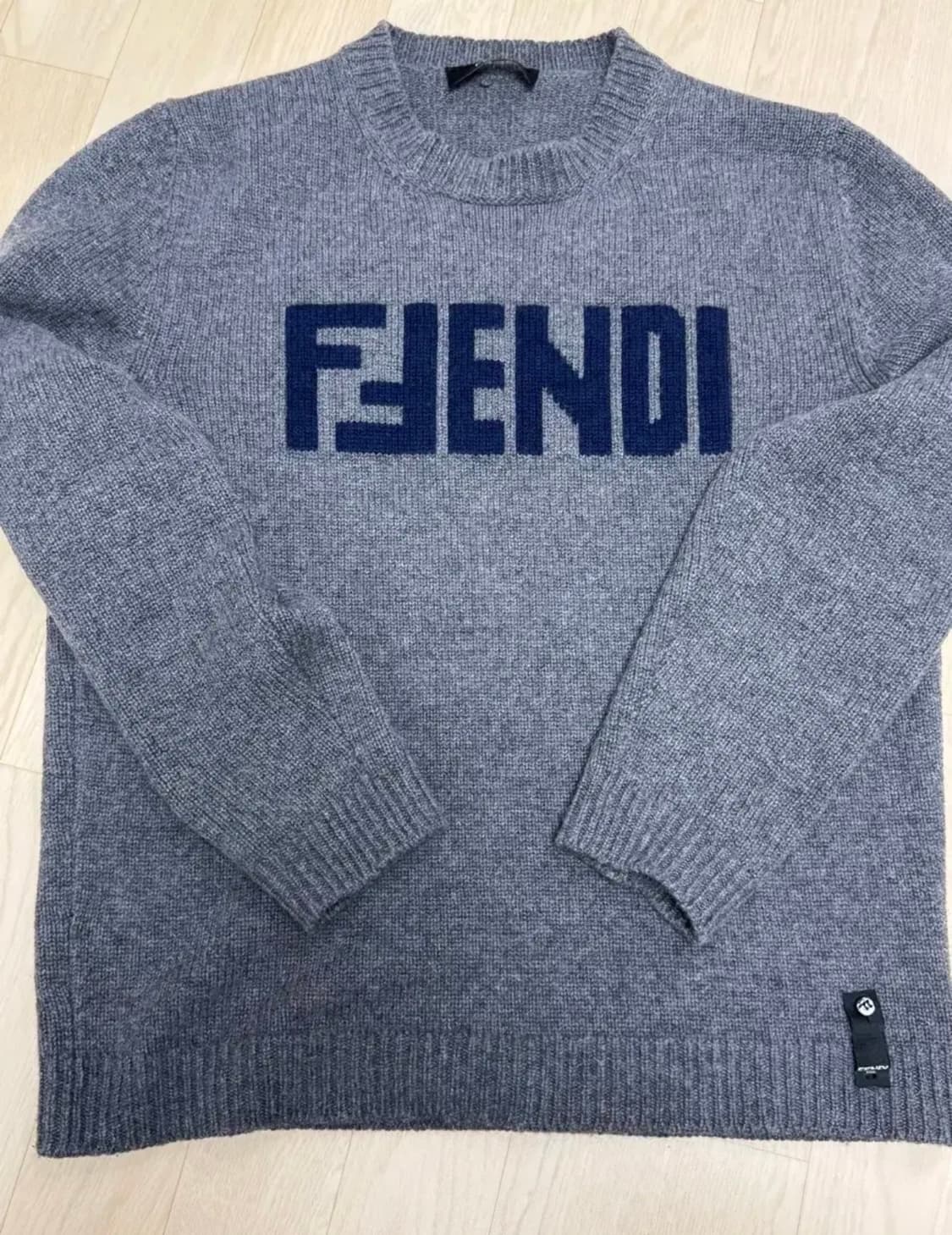 펜디 니트 L 상품이미지1