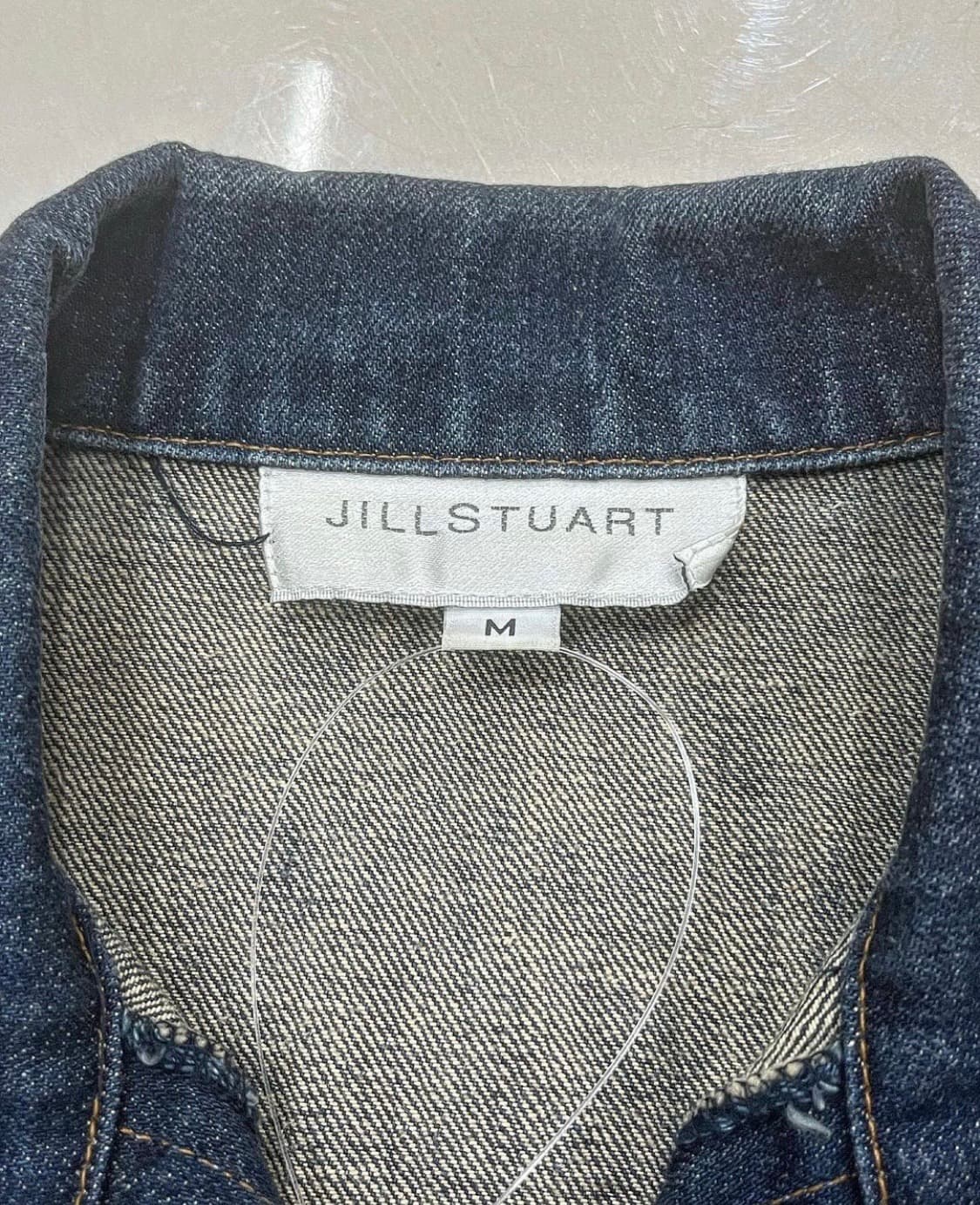 질스튜어트 코튼 스터드 트러커 데님 재킷 상품이미지4