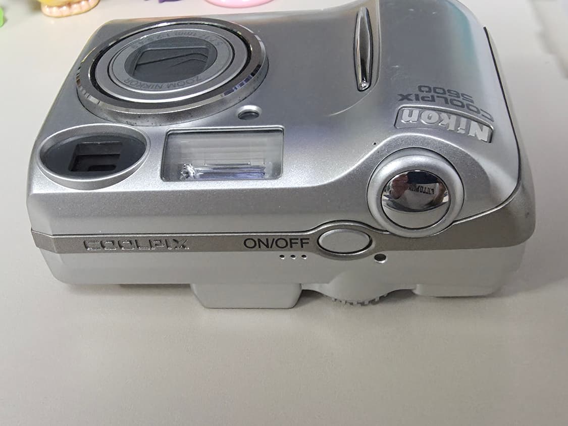 니콘 쿨픽스 5600 빈티지 디지털카메라 상품이미지2