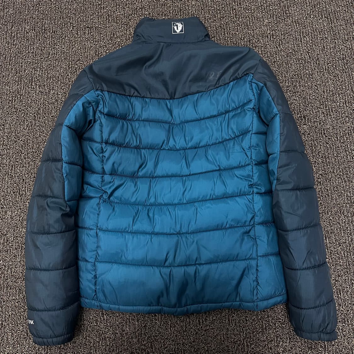 블랙야크 숏 패딩 점퍼 95(M) 상품이미지4