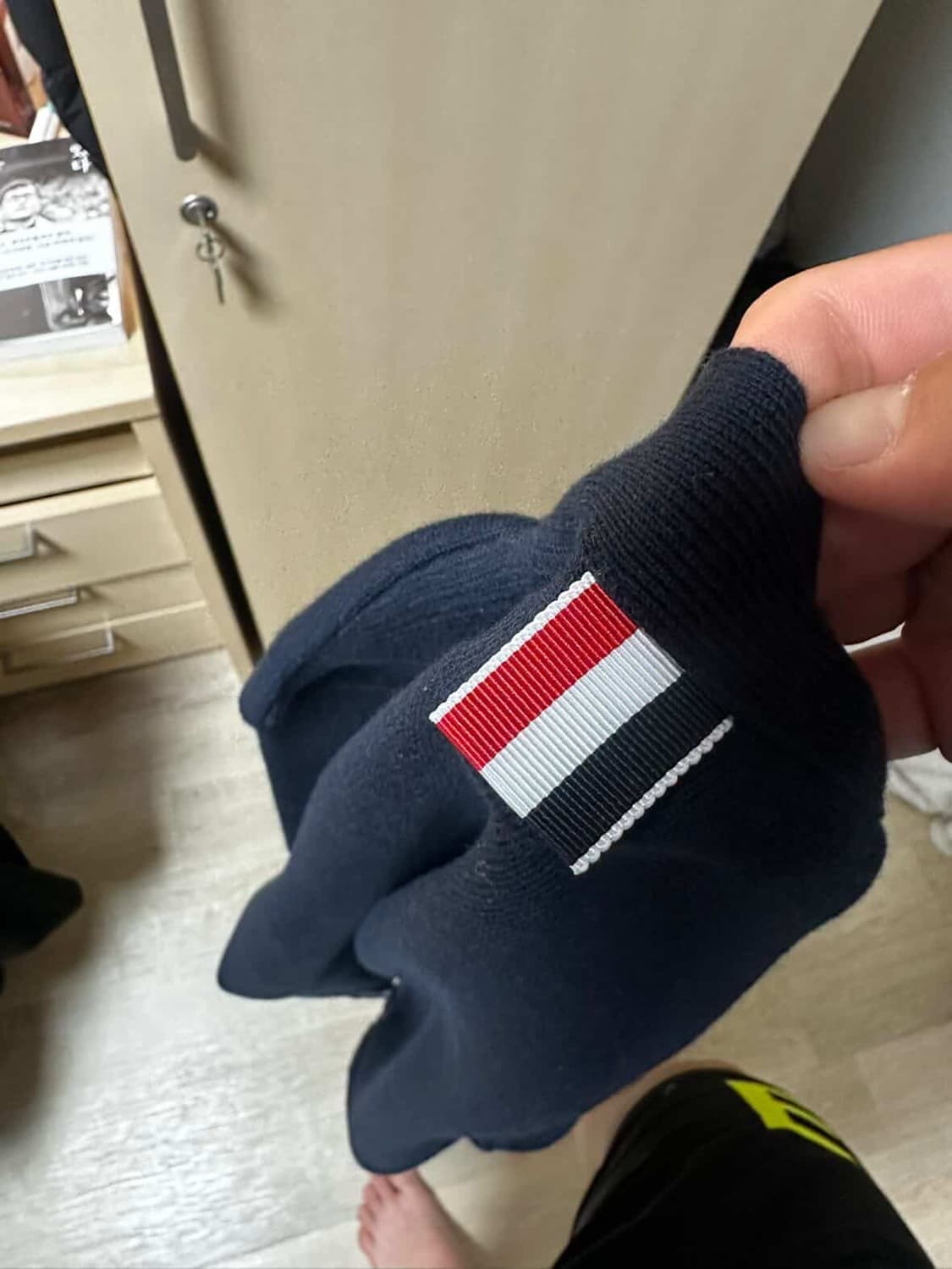 금장 톰브라운 가디건 상품이미지3