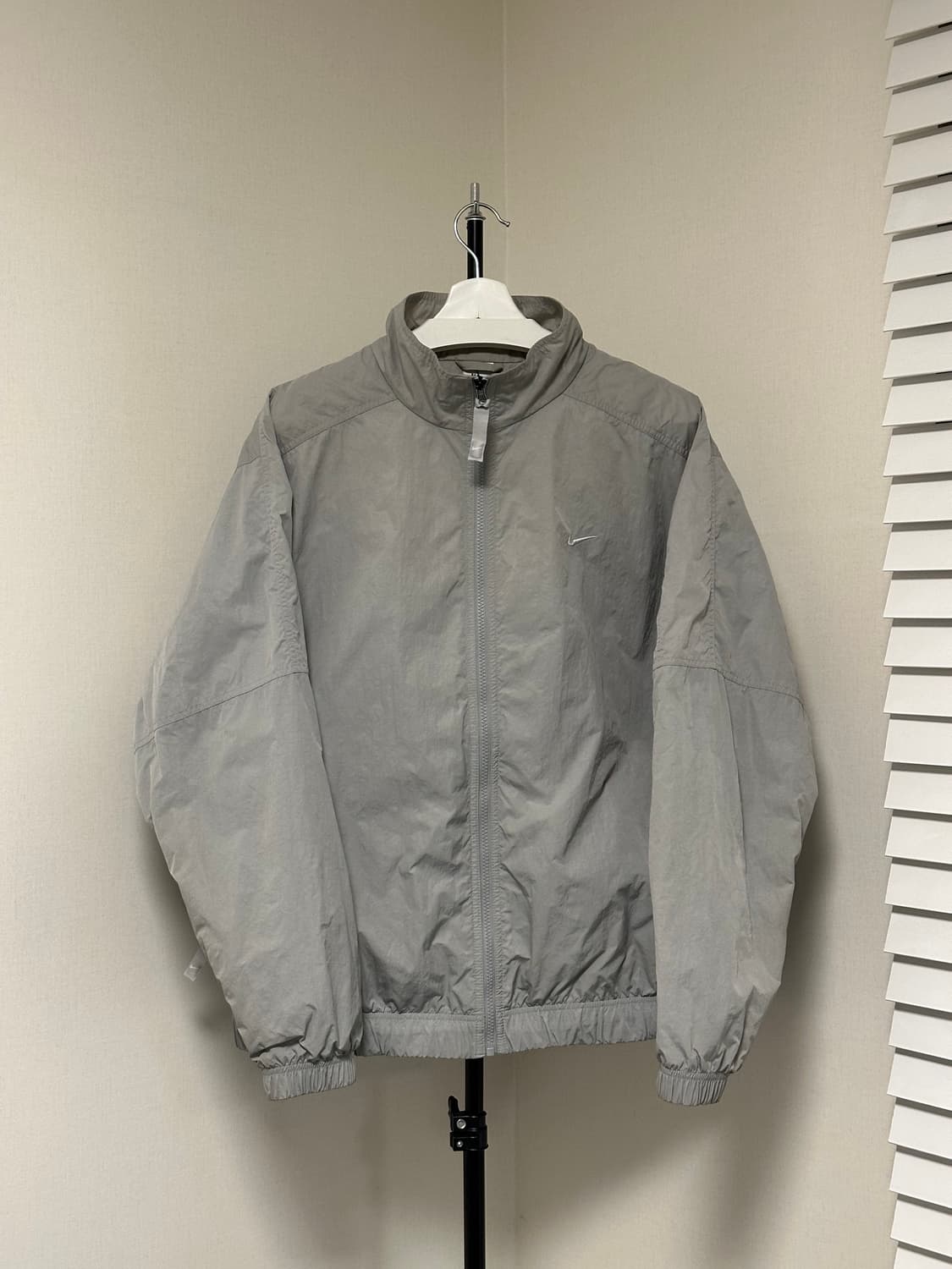 [택포] 나이키 NRG 트랙 자켓 라이트 스모크 그레이  L 상품이미지1