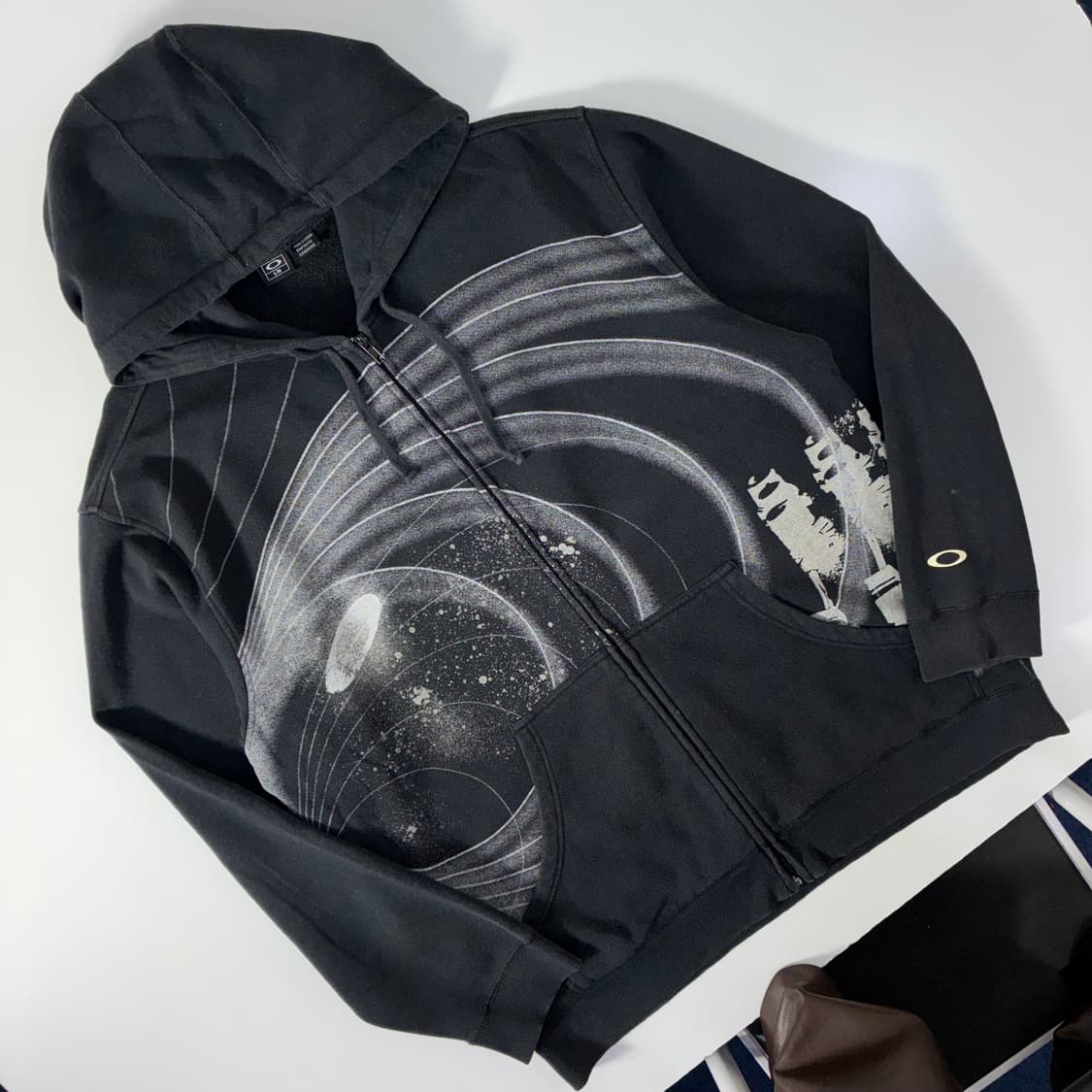 Oakley  오클리 90,s 차콜 그래픽 후드집업   상품이미지2