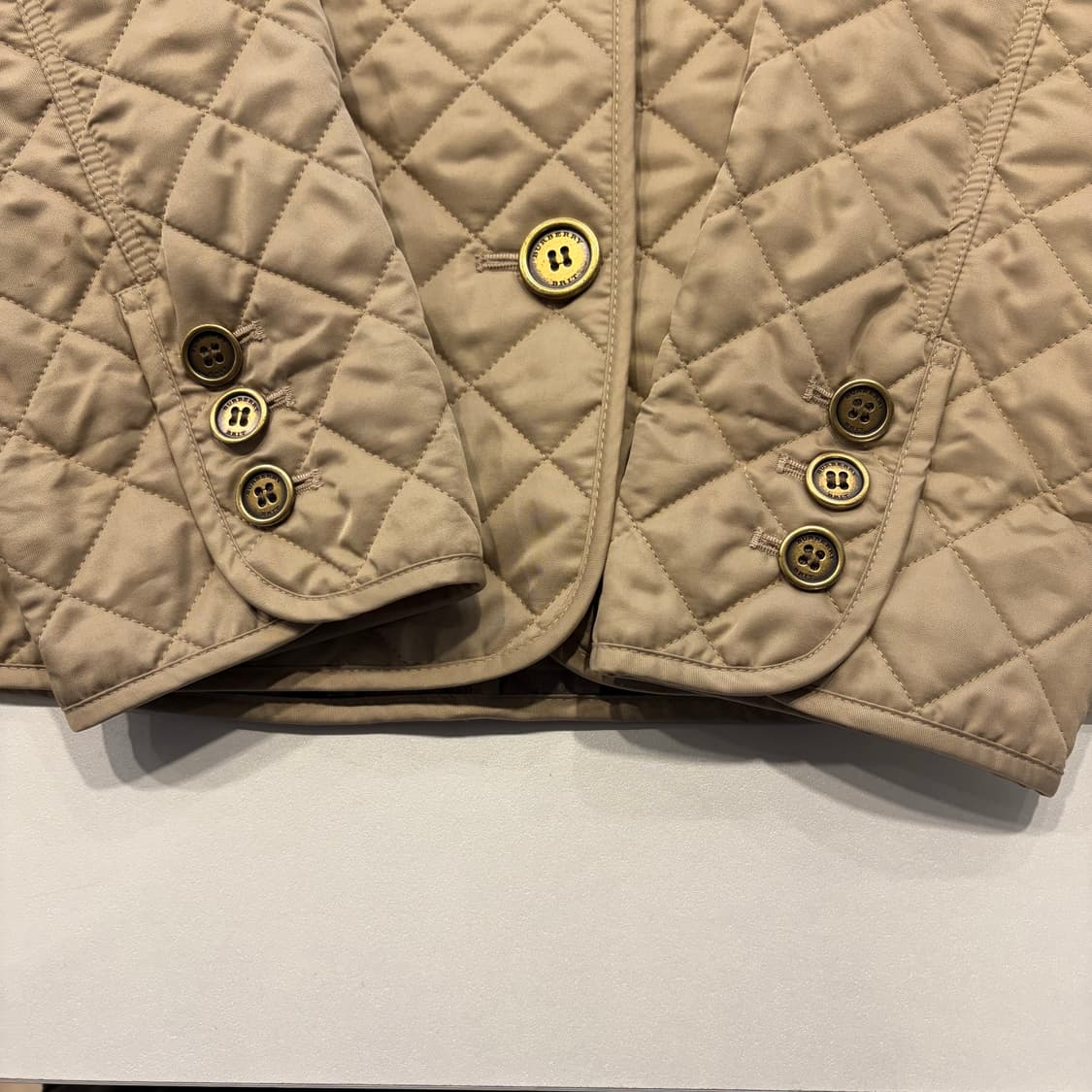 [M] 버버리 퀼팅 버튼 자켓 베이지 D498 상품이미지6