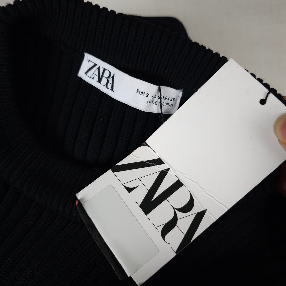 (새상품)자라 크롭 니트조끼 여성55사이즈  상품이미지3