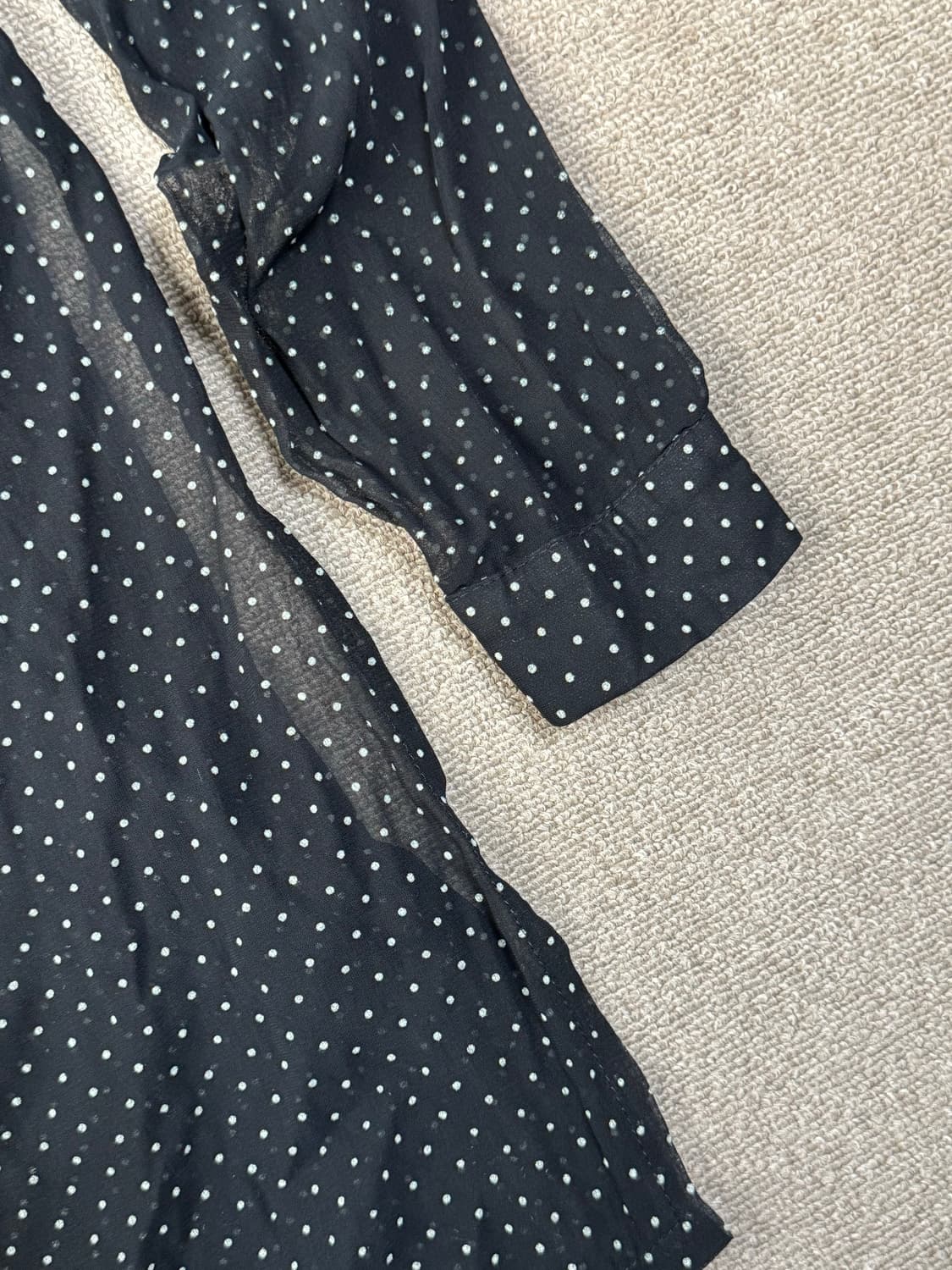 프랑스 비스코스 도트무늬 시어 셔츠 상품이미지2