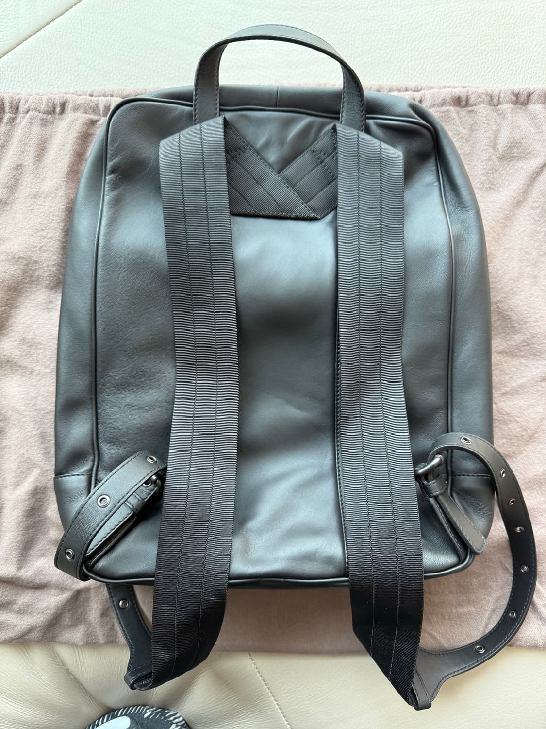 보테가 베네타 멘즈 인트레치아노 나파 백팩 상품이미지2