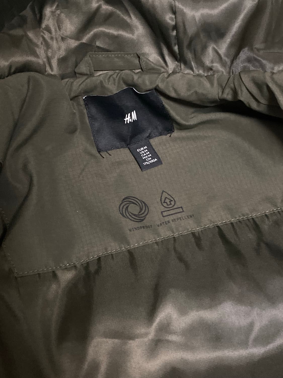 h&m 남자 레귤러핏 퍼프 재킷 판매 (다크 카키색상) 상품이미지3