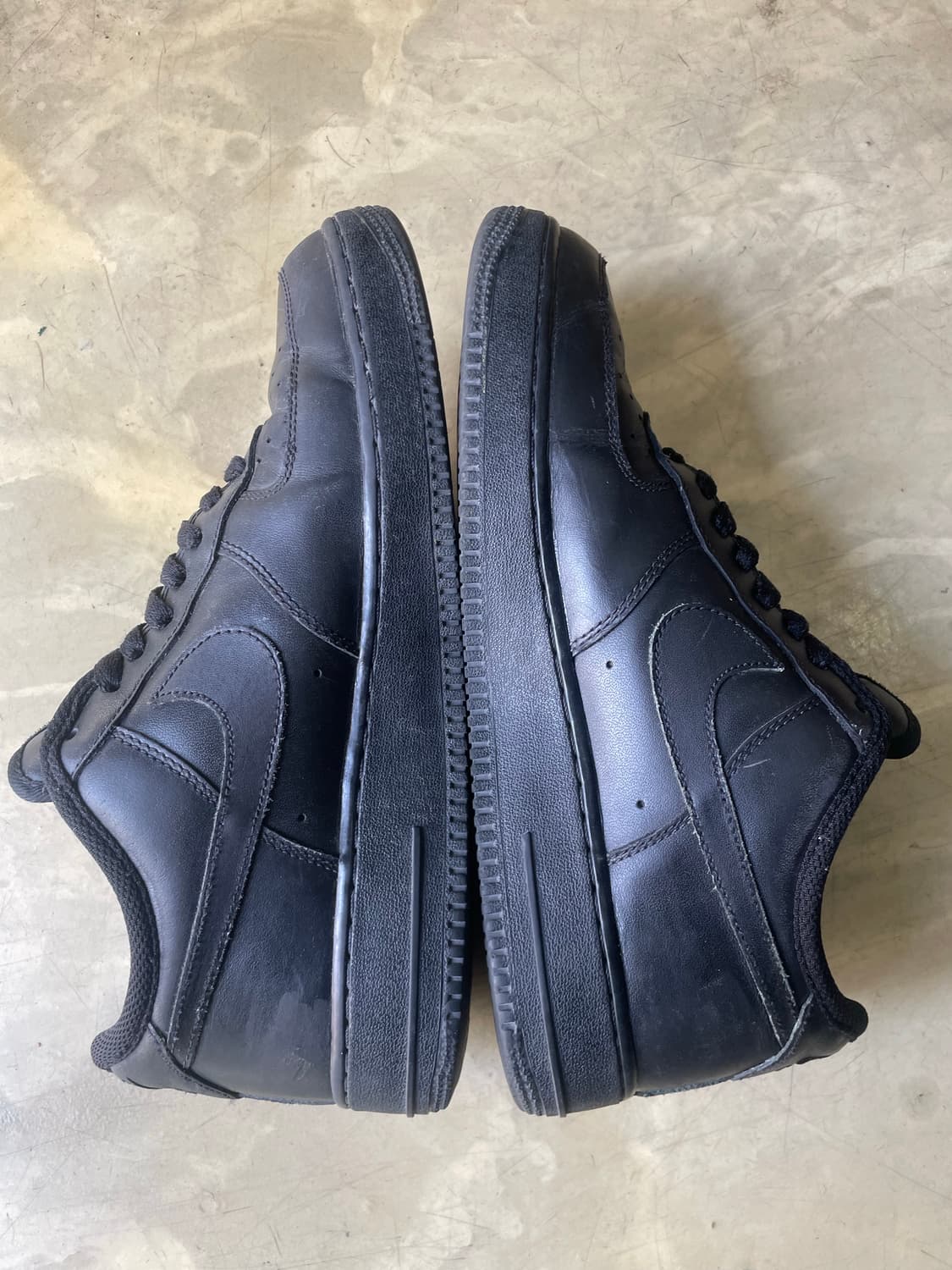 나이키 에어포스 1 블랙 275 상품이미지3