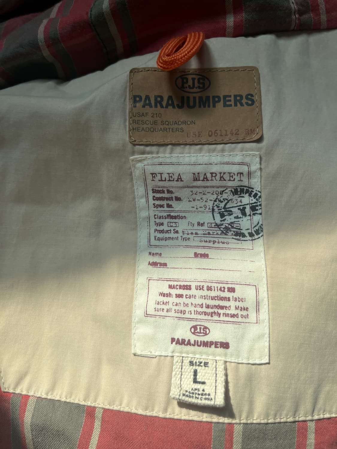 파라점퍼스 일본 한정판 코디악 패딩 판매합니다 상품이미지5