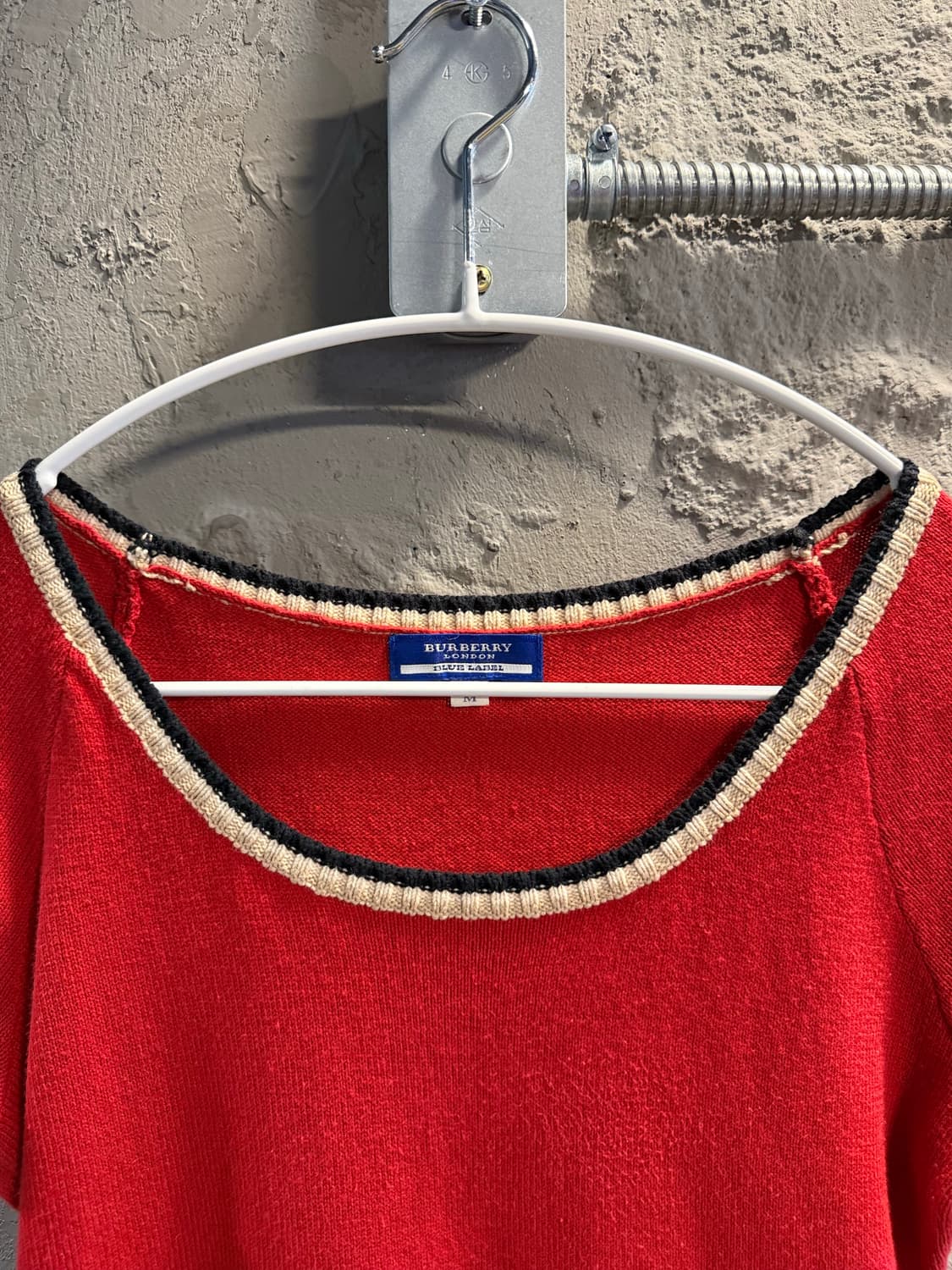 버버리 BURBERRY 블루라벨 니트 반팔 트림 디테일 레드 M 상품이미지4