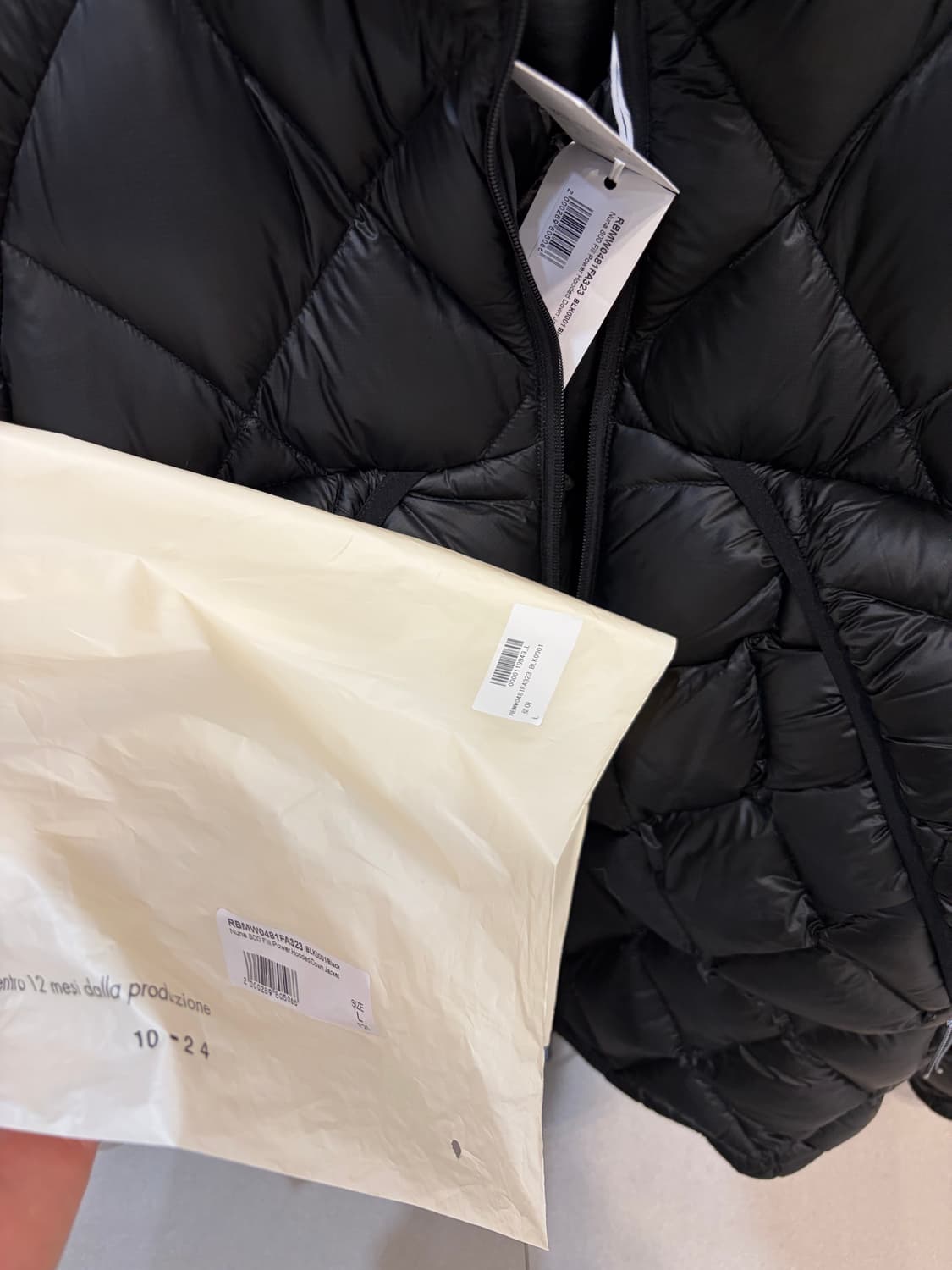 로아 누나필파워800L사이즈 판매하거나 xl사이즈 교환합니다 상품이미지5