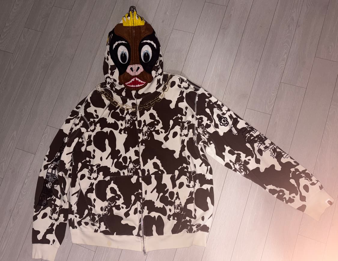 베이프 카우 한정판 후드집업 상품이미지1