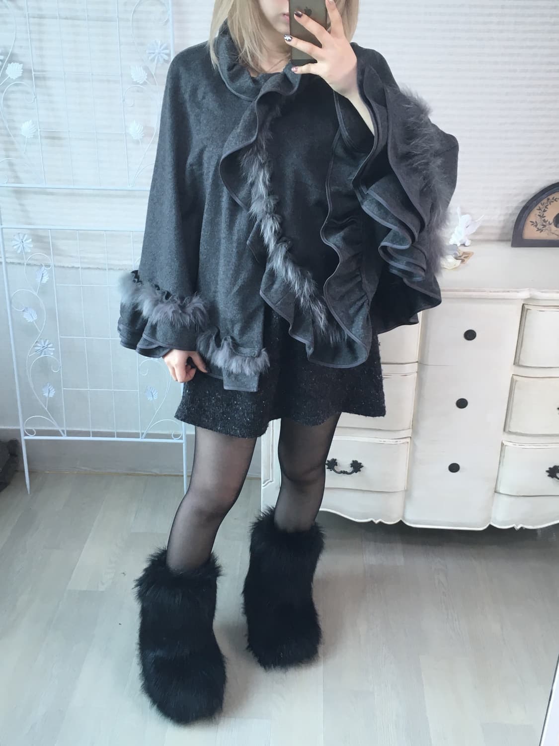 일본빈티지 그레이 퍼 트리밍 케이프 코트 상품이미지3