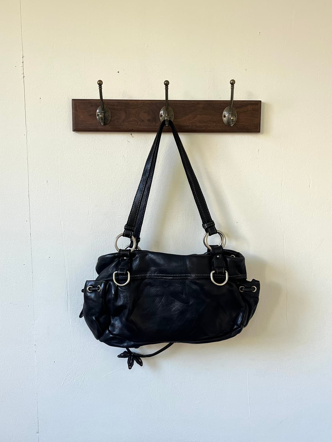 italy 플라워키링 레더 숄더백 상품이미지2