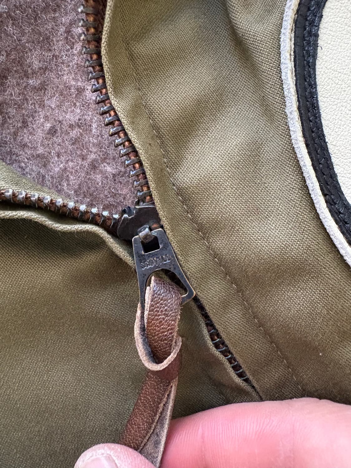 Buzz Rickson B-10 Flight Jacket. 상품이미지6