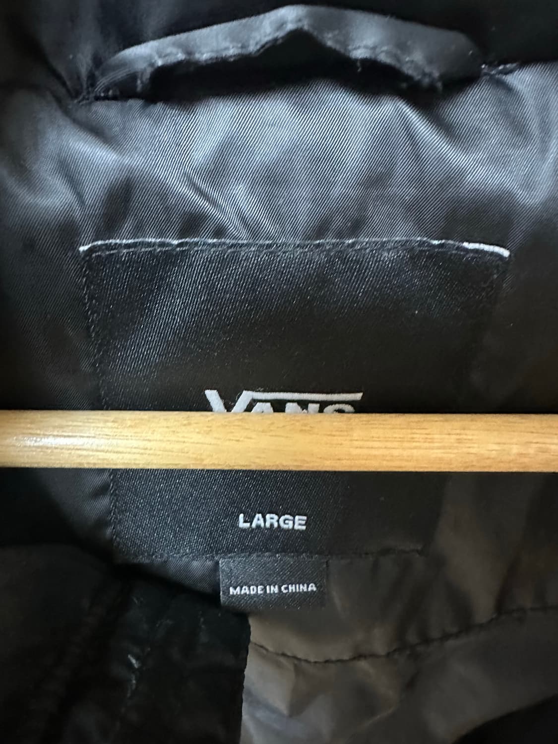 L) 반스 블랙 패딩팝니다 상품이미지7