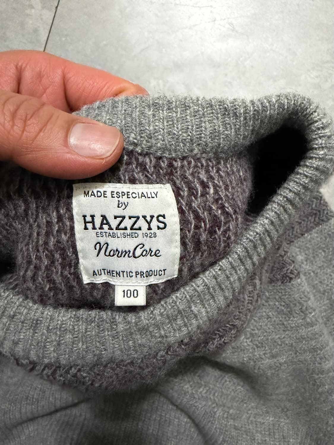 해지스 울 빈티지 헤링본 패턴 울 니트  95size   상품이미지4