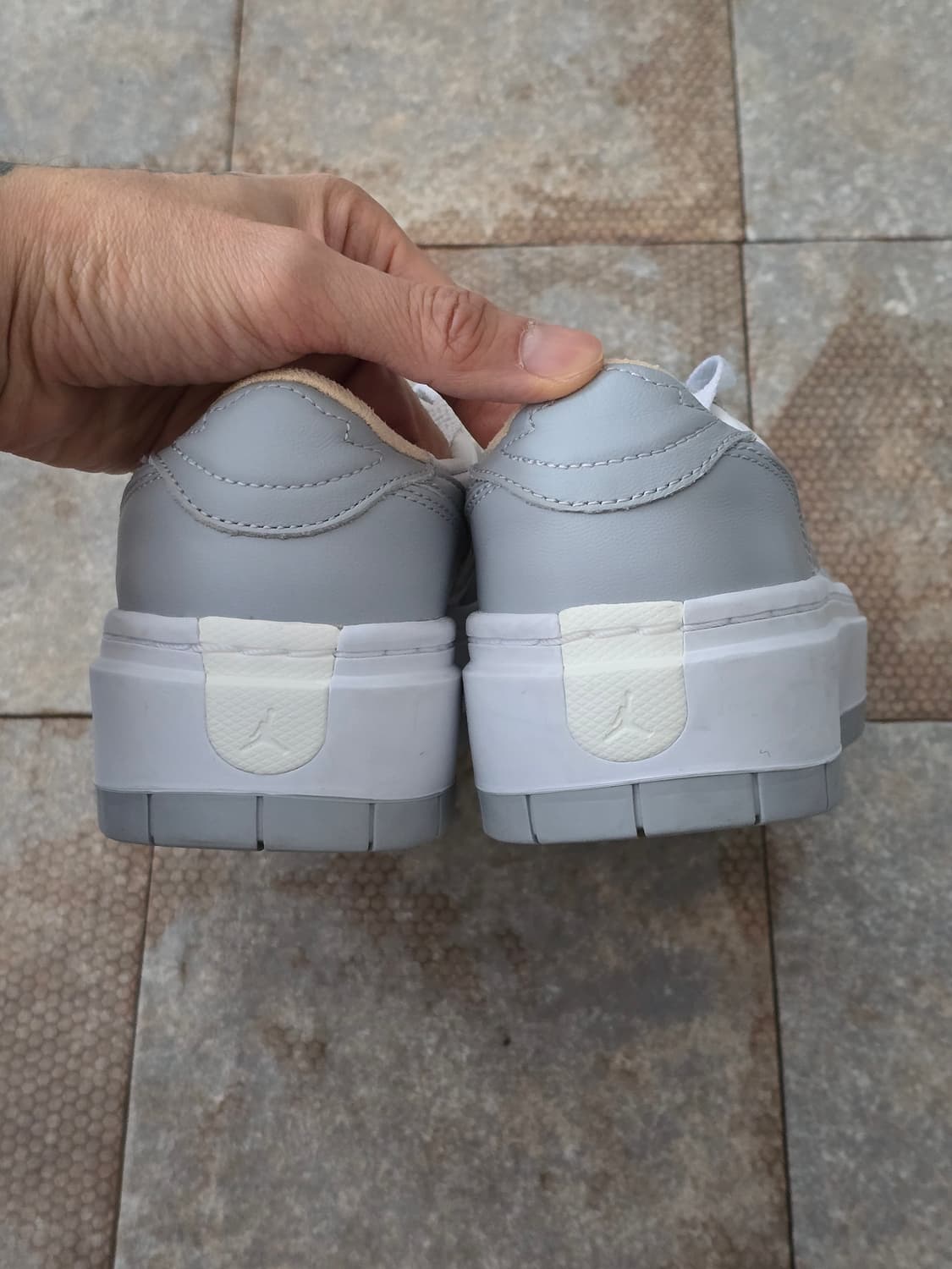 (255)나이키 조던 1 엘리베이트 로우 울프 그레이 상품이미지8