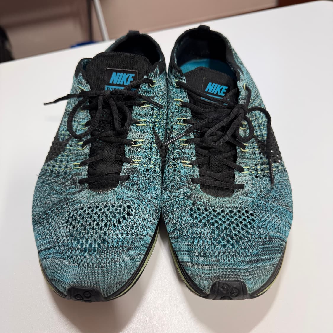 나이키 플라이니트 레이서 블루라군 526628-401 판매합니다. 상품이미지1
