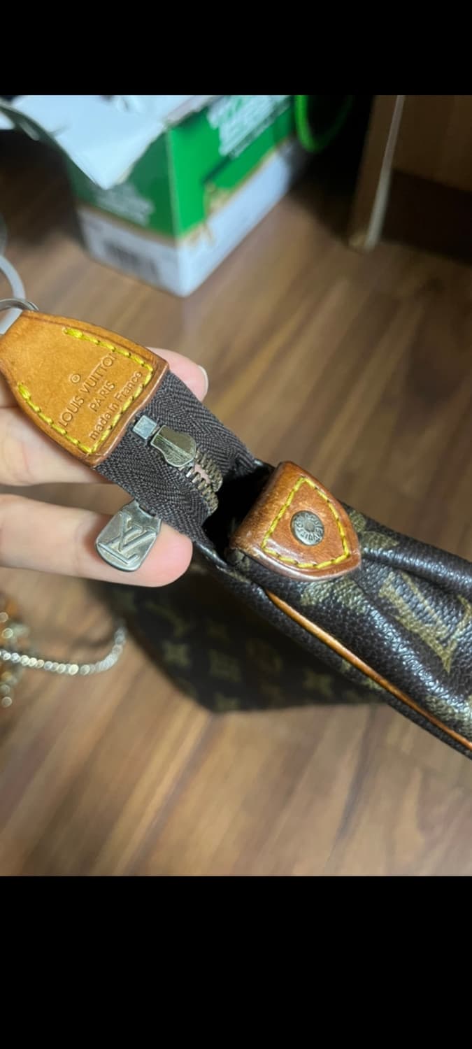 루이비통 에바클러치 상품이미지4