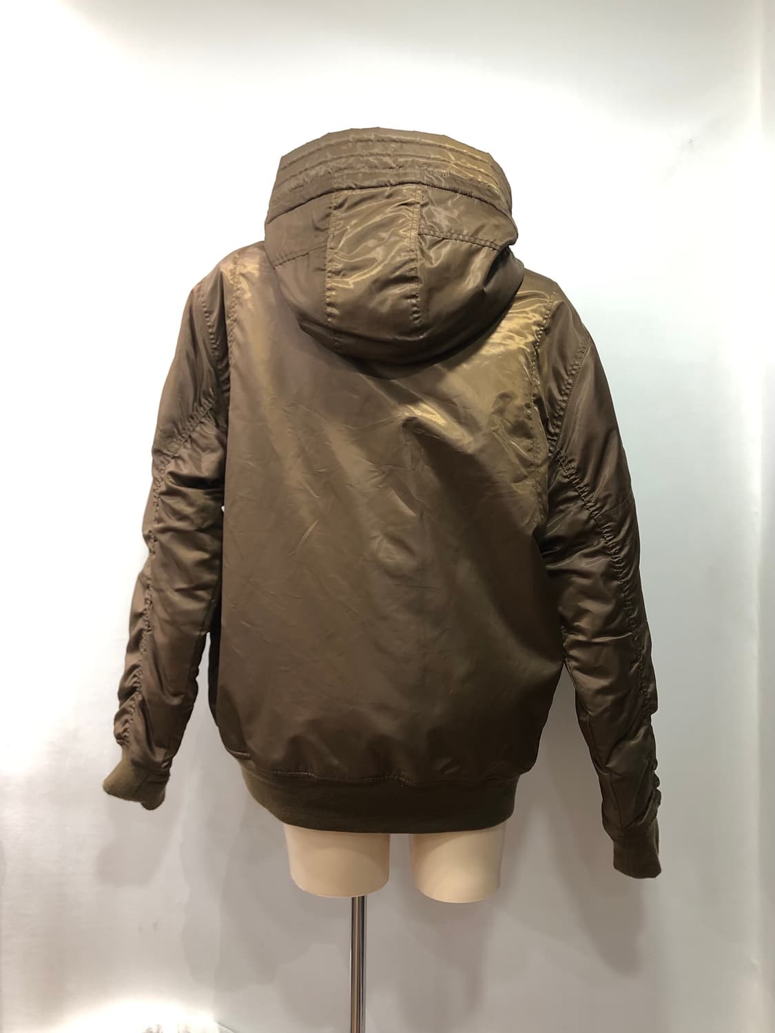 SP21 logo brown padding 상품이미지3
