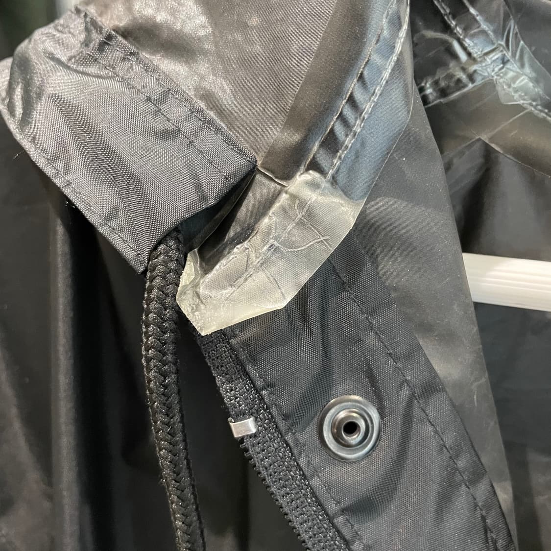 베트멍 Vetements 폴리자이 레인 코트 상품이미지5