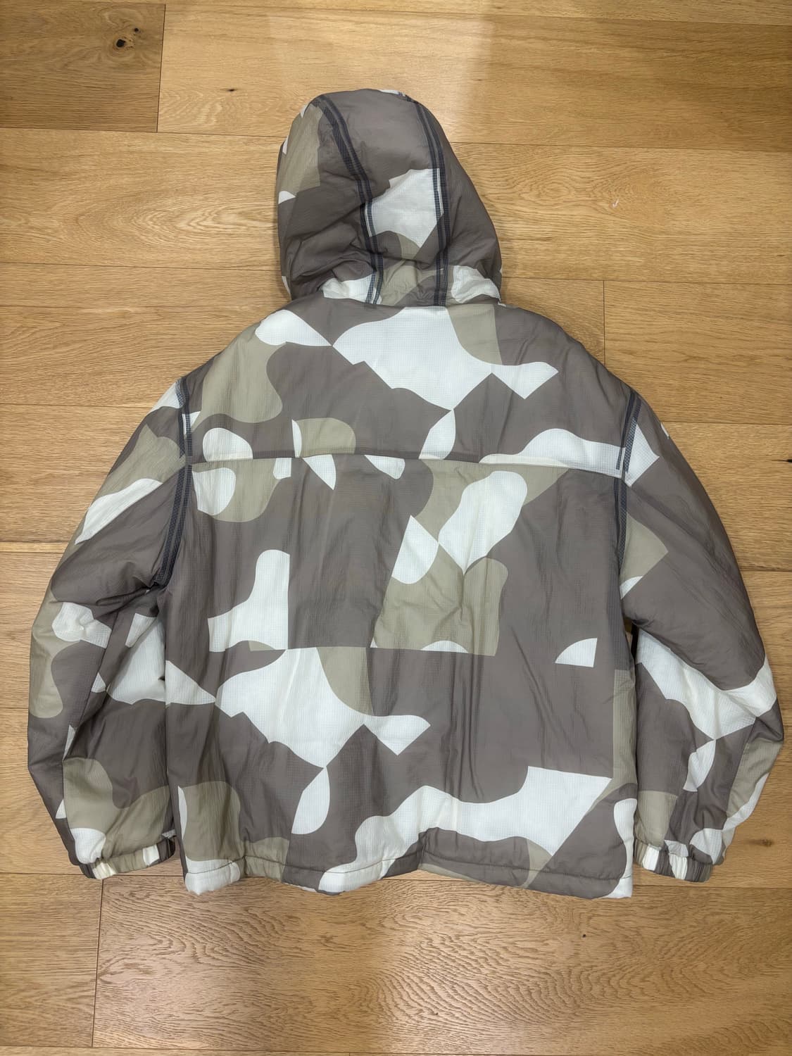 H&M 카모 경량패딩  상품이미지2