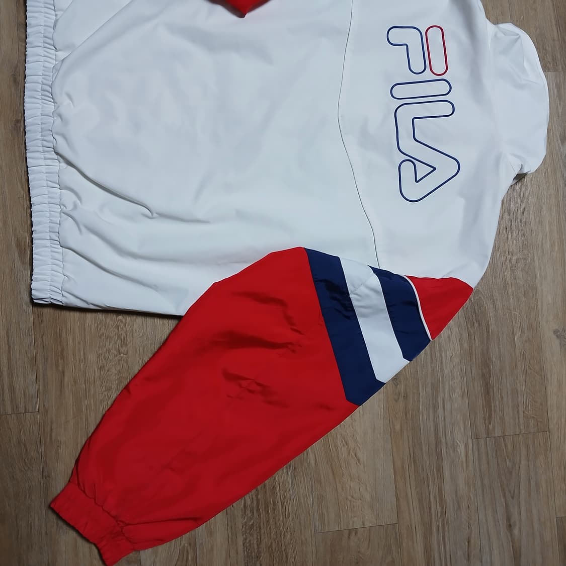 fila 휠라 김유정 필라 여성 바람막이 자켓 우븐 상품이미지5