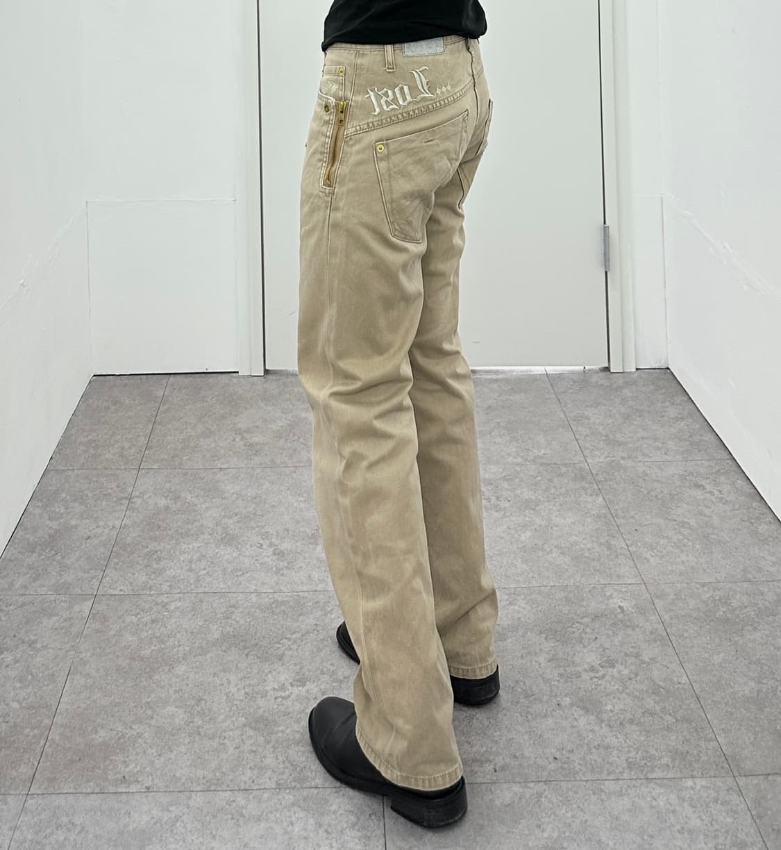 Lost punk lettering zipper detail pants  상품이미지3