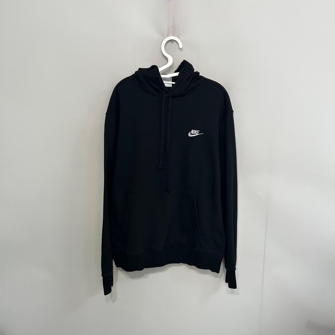 나이키 남성 후드 티셔츠 블랙 100 상태최상 상품이미지1
