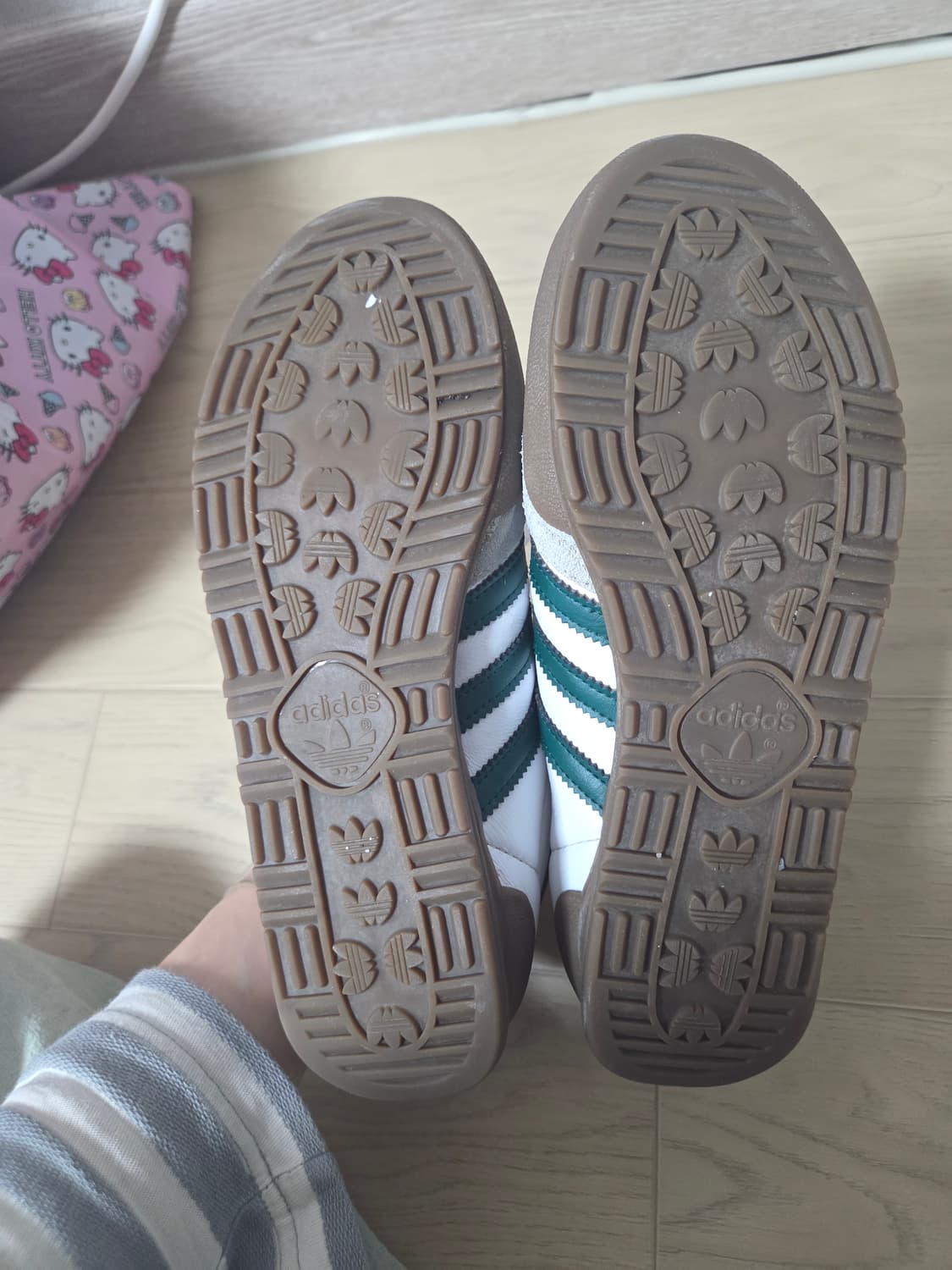 아디다스 진스 화이트 그린 상품이미지3