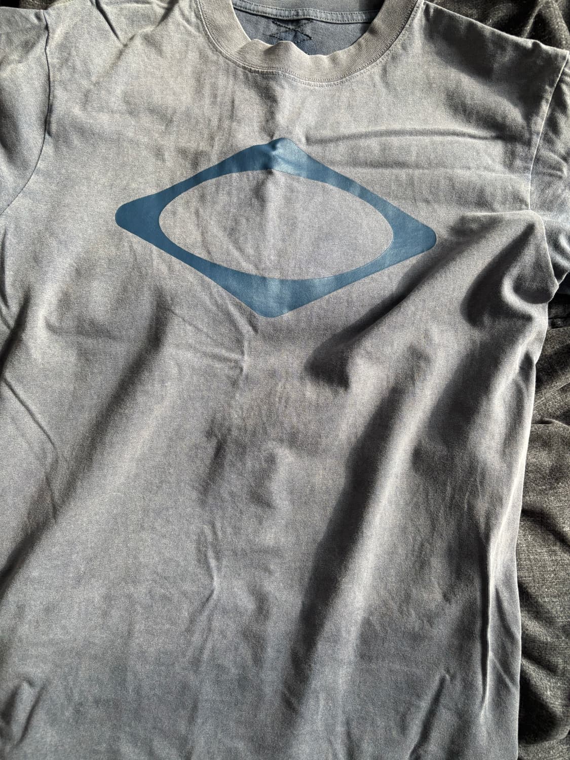 미스치프 반팔티 입니다. 상품이미지2