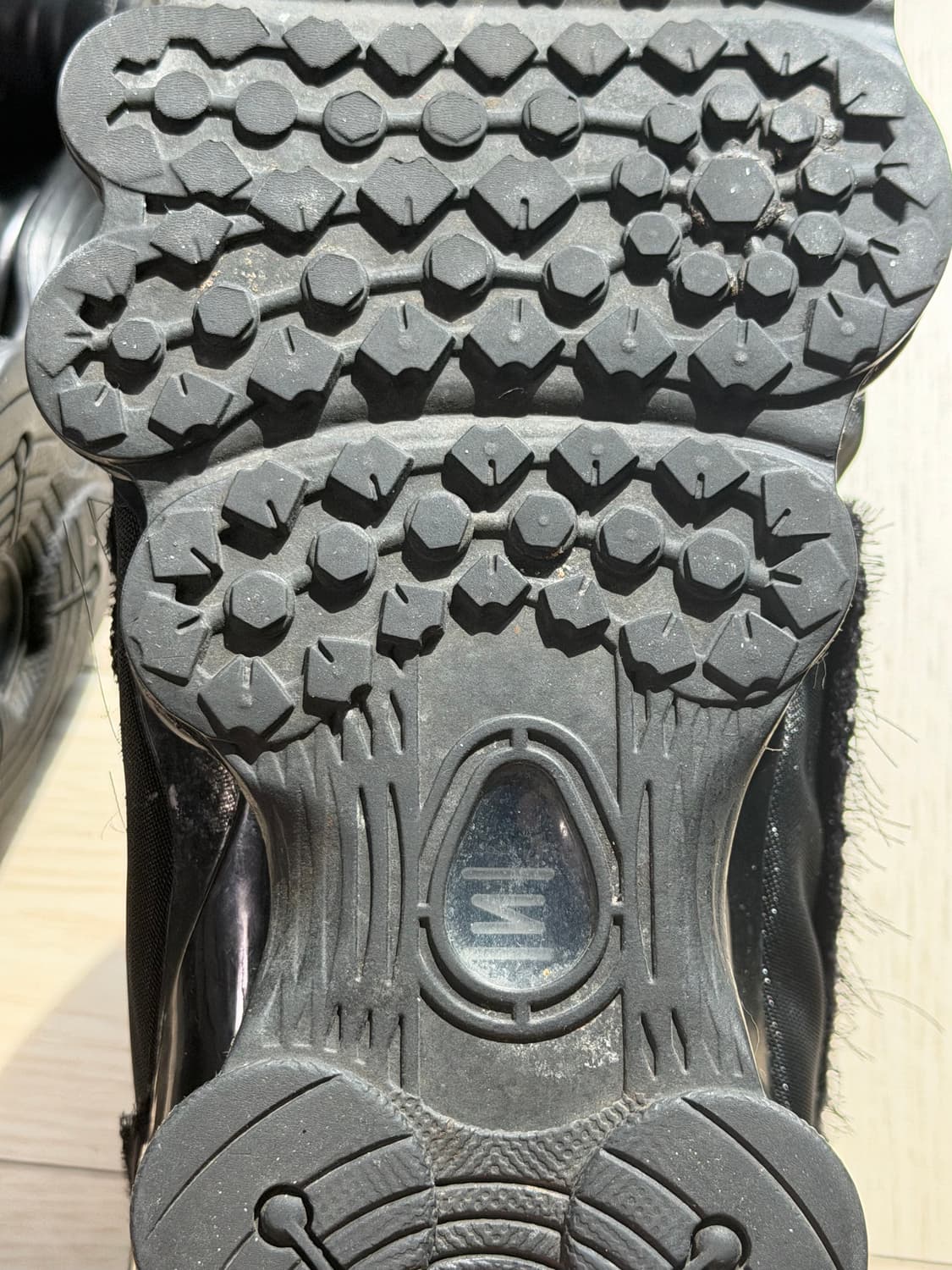 꼼데가르송 나이키 Shox R4 스니커즈 블랙 상품이미지7