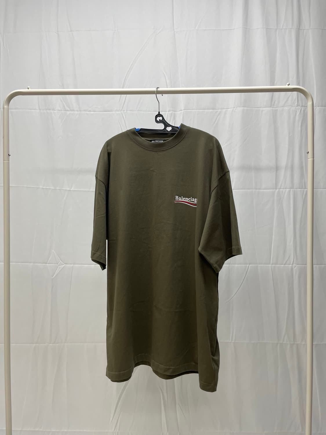 [N+/택구성] 발렌시아가 자수 웨이브로고 폴리티컬 반팔 티셔츠 [XL] 상품이미지1