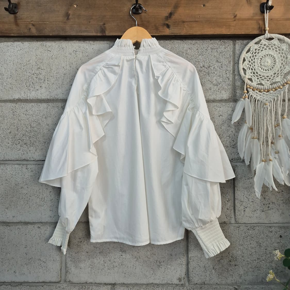 마쥬 러플 블라우스 트와이스 미나착용모델 상품이미지5