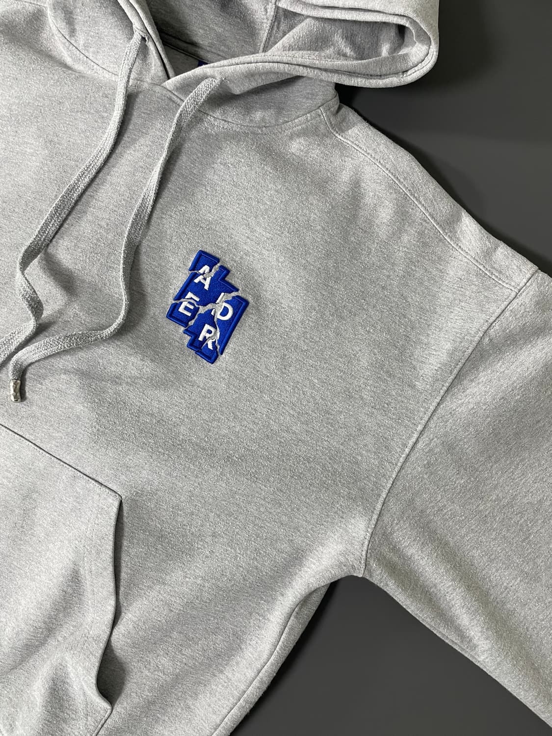 아더에러 6주년 테트리스 자수로고 후드 상품이미지4