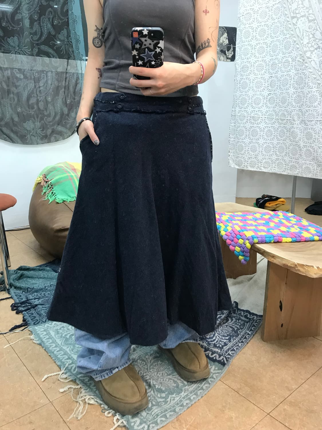 써스데이아일랜드 여성 모직 네이비 스커트  상품이미지1