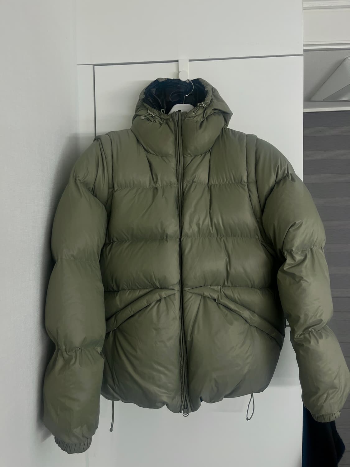 더바이닐하우스 리버시블 패딩 M 상품이미지5