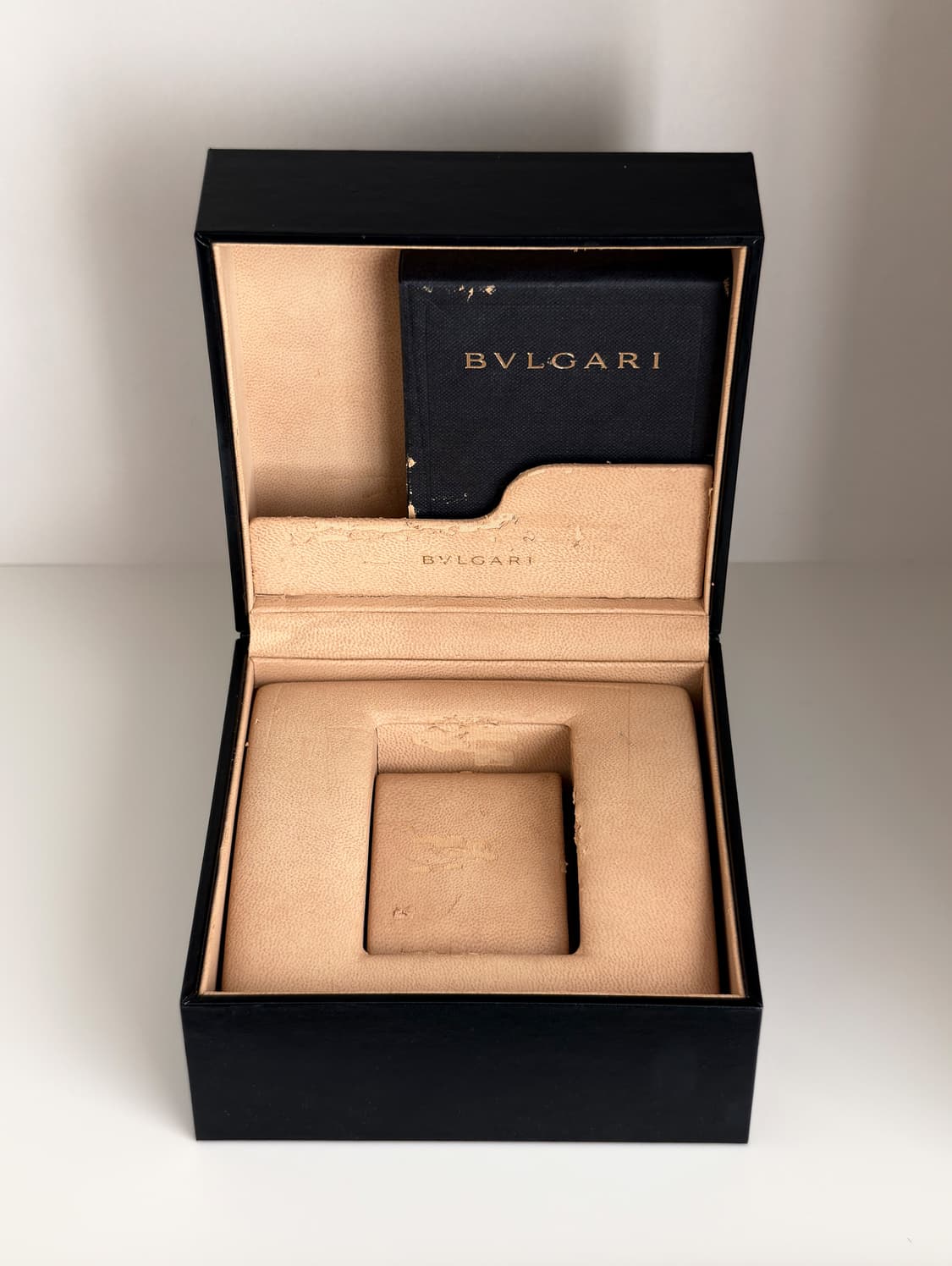 불가리 비제로원 12p 다이아 블루쉘 시계 상품이미지9