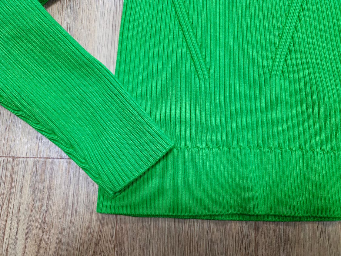 COS 퍼프 슬리브 니티드 탑 44-55 상품이미지7