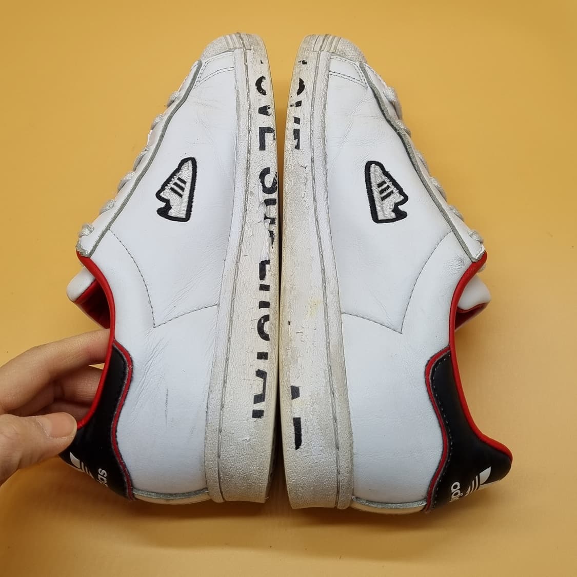 아디다스 슈퍼스타 v-day 스니커즈240 상품이미지5