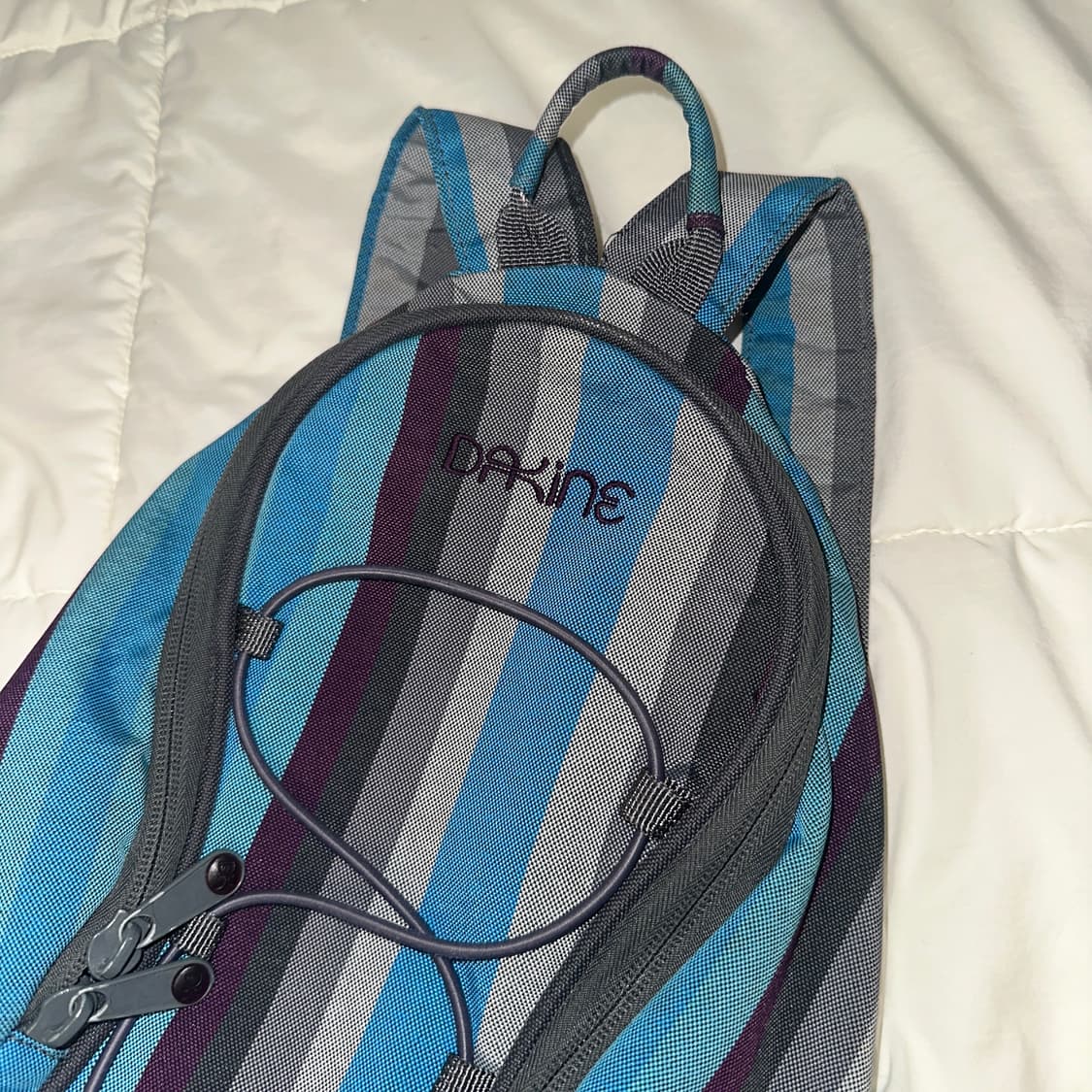 Dakine 블루 스트라이프  미니 백팩 상품이미지5