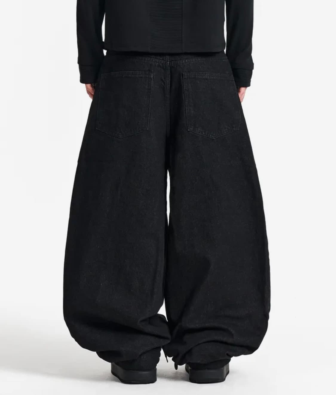 BASIC BALLOON DENIM PANTS (BLACK) 상품이미지3