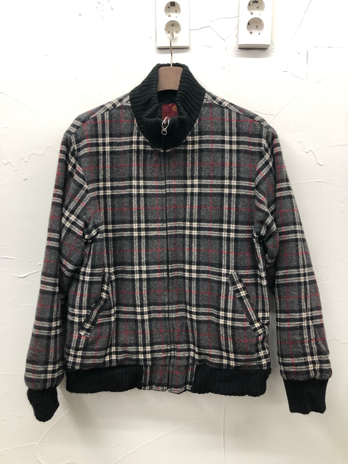 dog house 타탄 체크 집업 상품이미지1