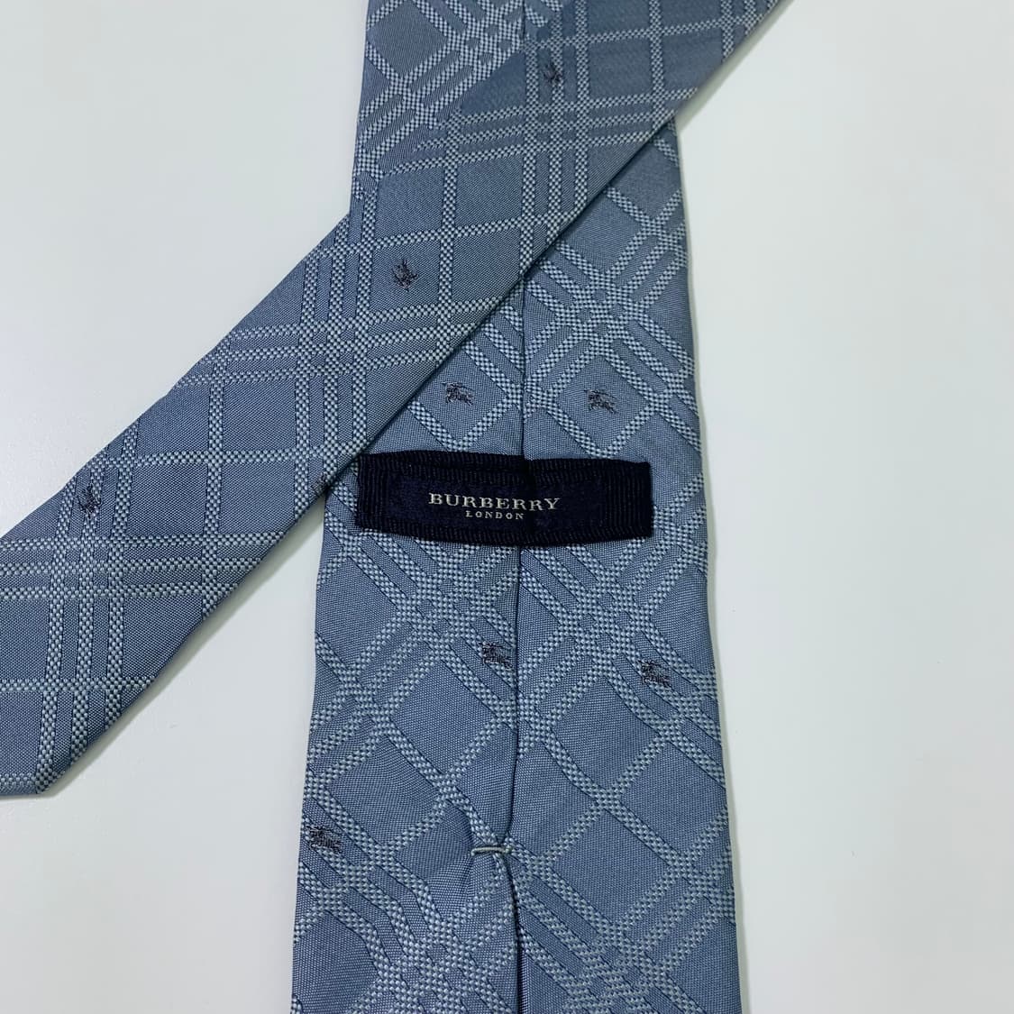 버버리(BURBERRY) 모노그램 노바체크 넥타이 명품 A등급 상품이미지4