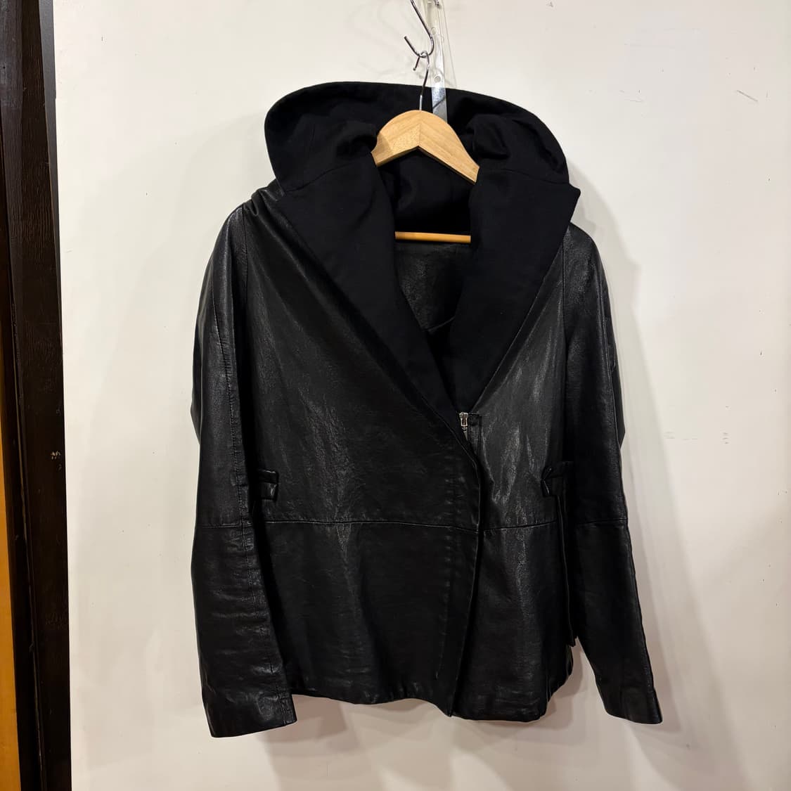 램스킨 후드레더 사선자켓 상품이미지4