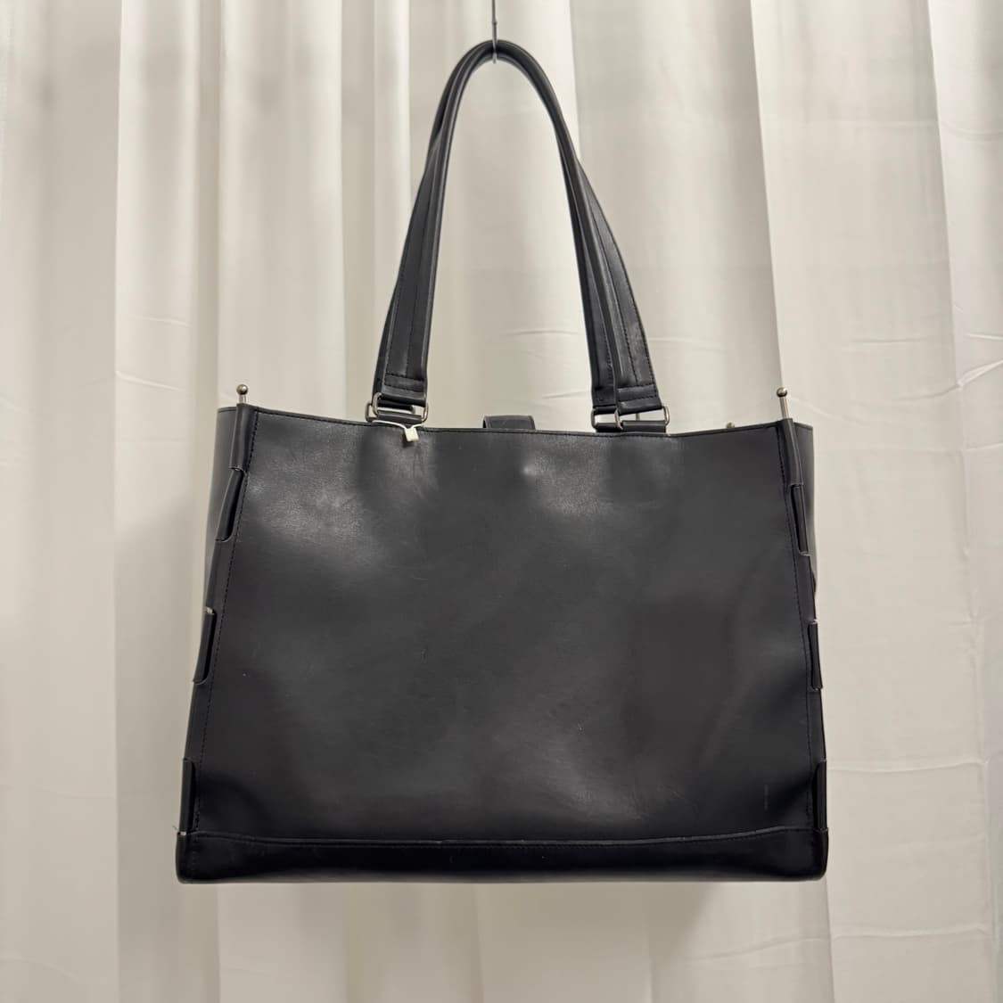 이세이 미야케 레더 힌지 토트백 상품이미지2